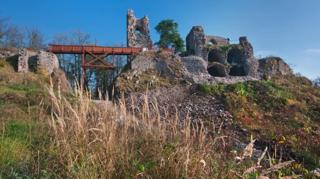 Zřícenina Zubštejn – hrady, zámky, zříceniny, Bystřice nad Pernštejnem
