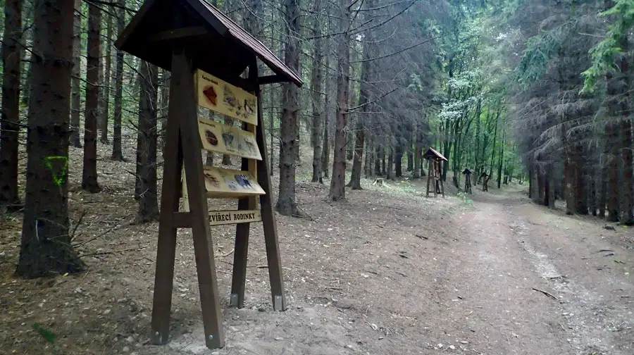 Cesta z města – naučné stezky, Klášterec nad Ohří