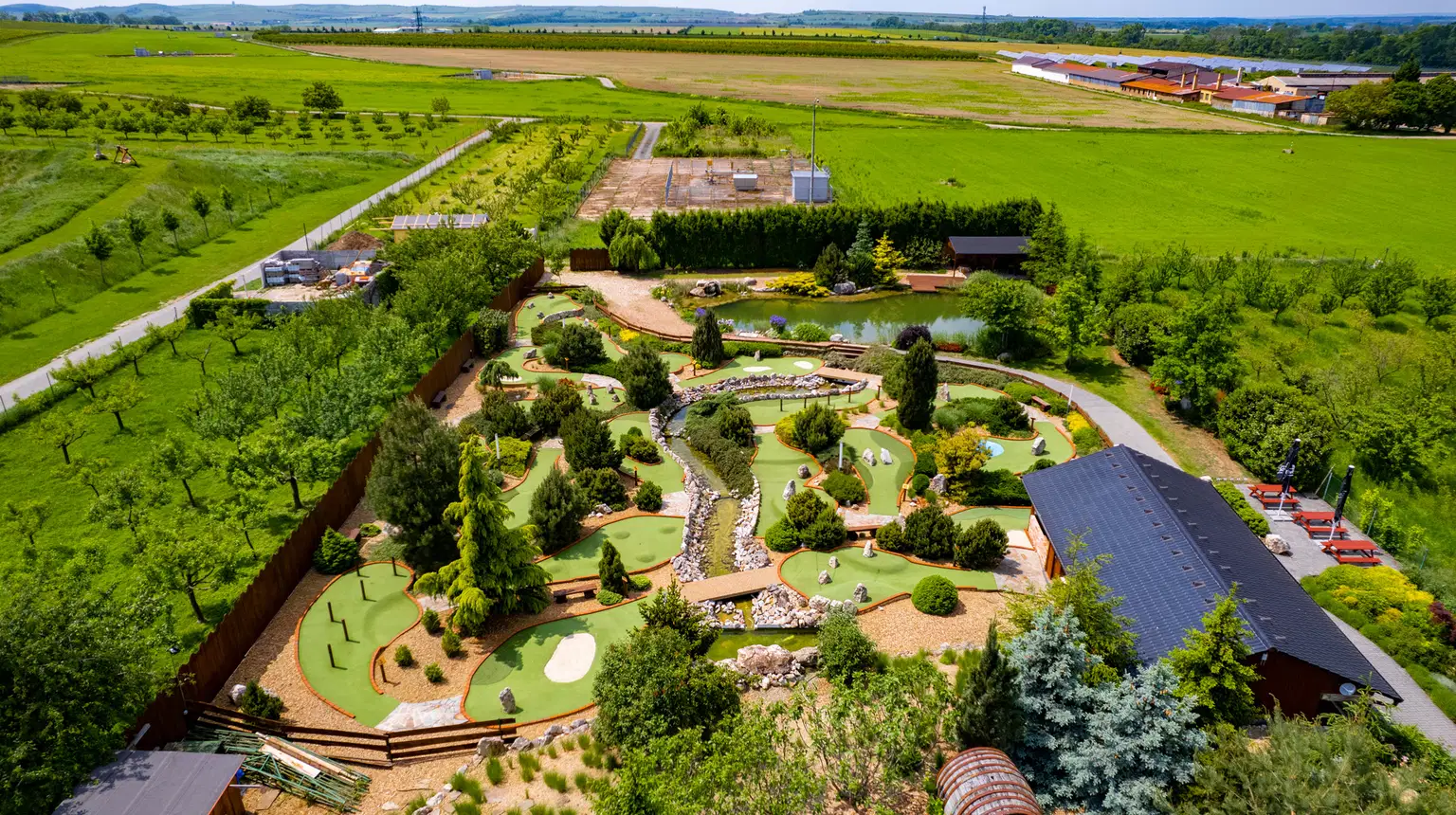 Adventure Golf Pálava – zážitkové areály, Horní Věstonice