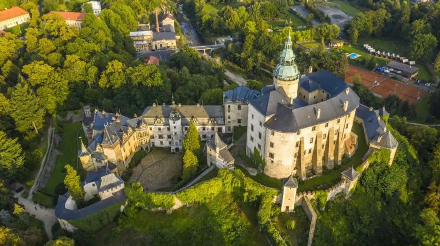 Hrad a zámek Frýdlant – hrady, zámky, zříceniny, Frýdlant