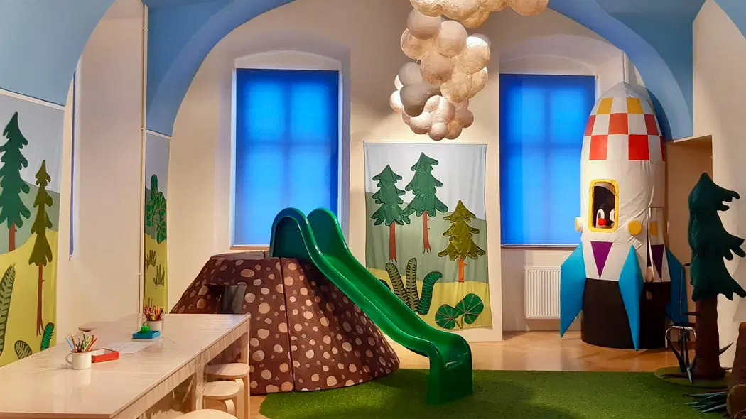 Kladenský zámek - expozice Zdeněk Miler nejen Krtek – hrady, zámky, zříceniny, Kladno