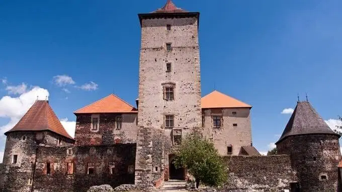 Pohádková stezka Po stopách Popelky na Švihově – naučné stezky, Švihov