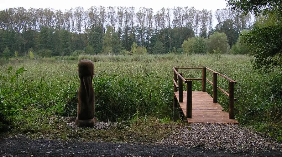 Stezka hastrmanů – naučné stezky, Brniště