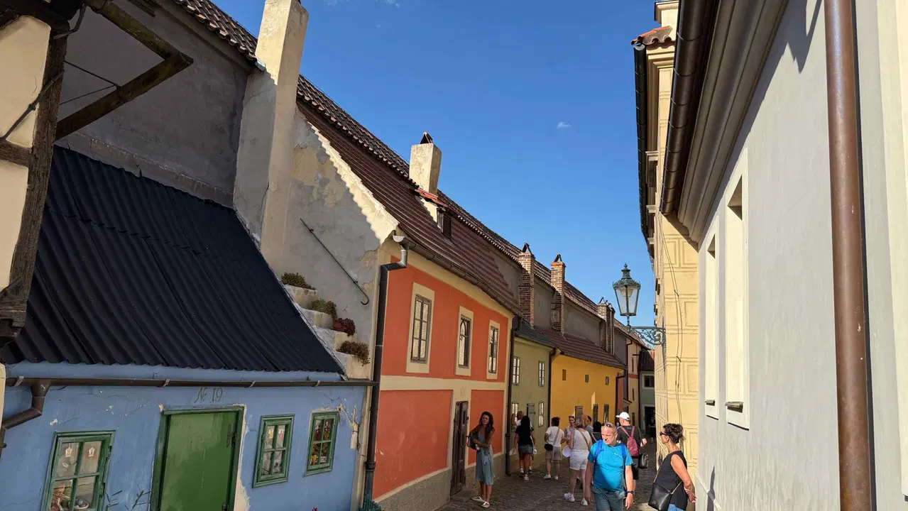 Zlatá ulička – hrady, zámky, zříceniny, Praha