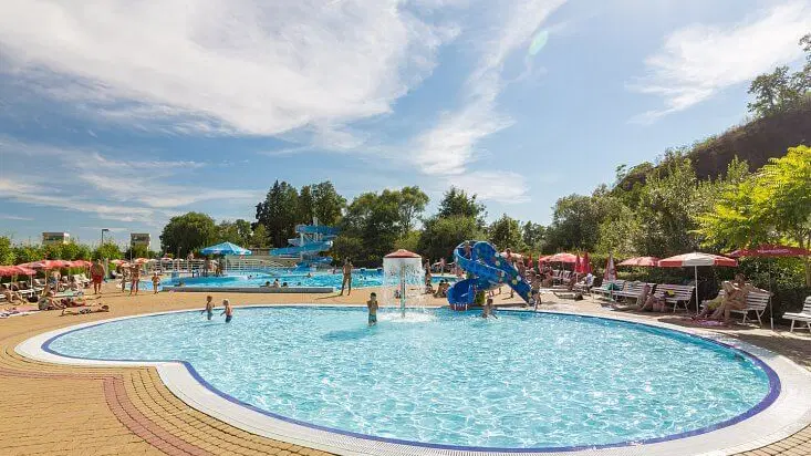 Koupaliště Hluboká nad Vltavou – koupání, Hluboká nad Vltavou
