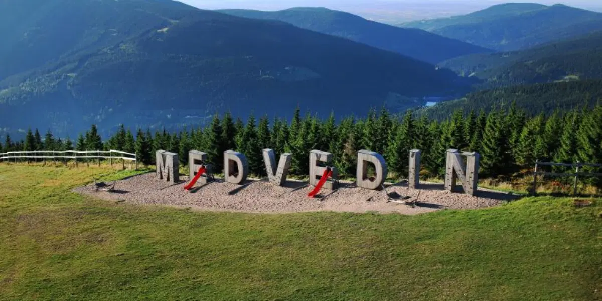 hřiště Medvědín