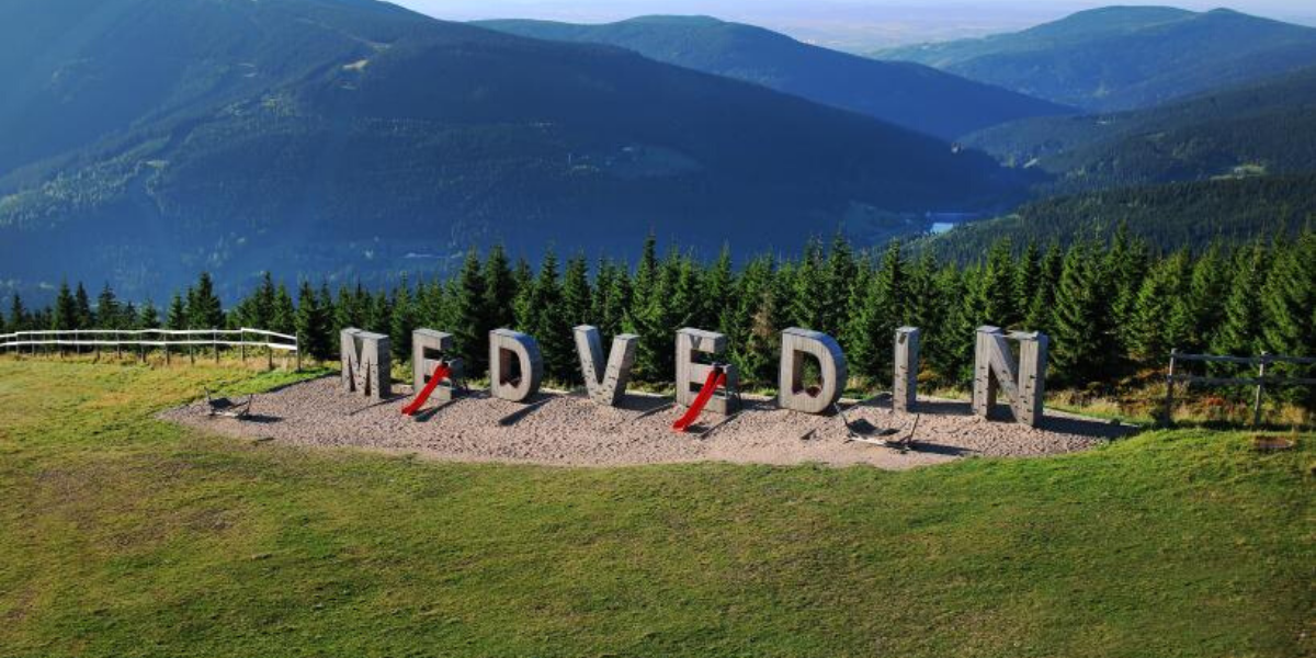 hřiště Medvědín