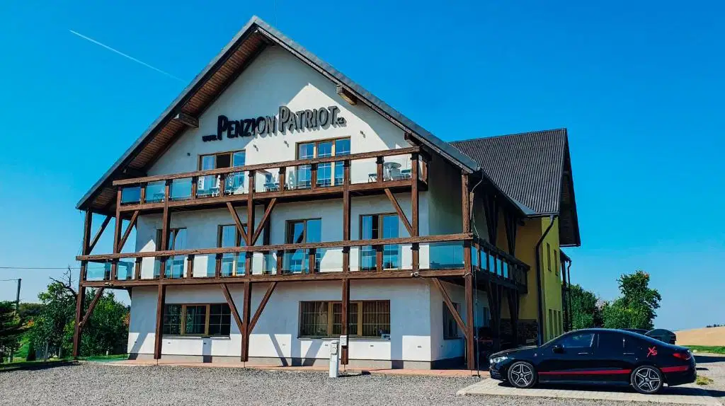 Penzion Patriot – penzion, Výprachtice