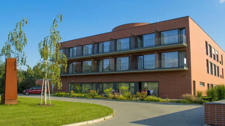 Hotel S-PORT – hotel, Dolany