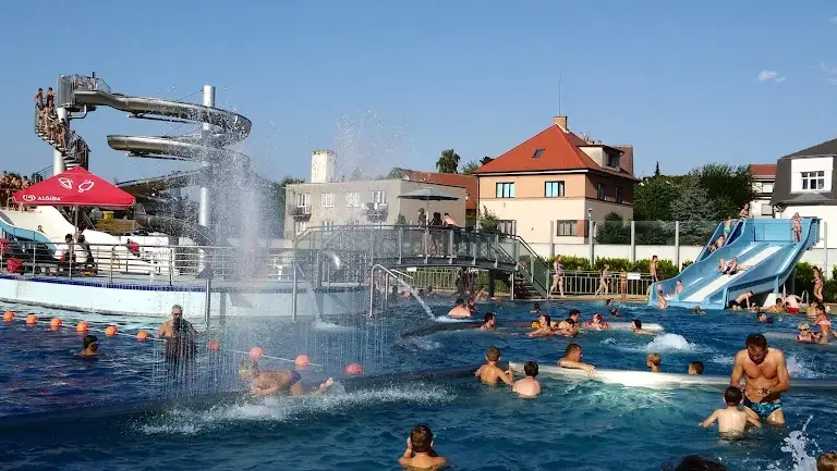 KOUPALIŠTĚ JIČÍN – koupání, Jičín
