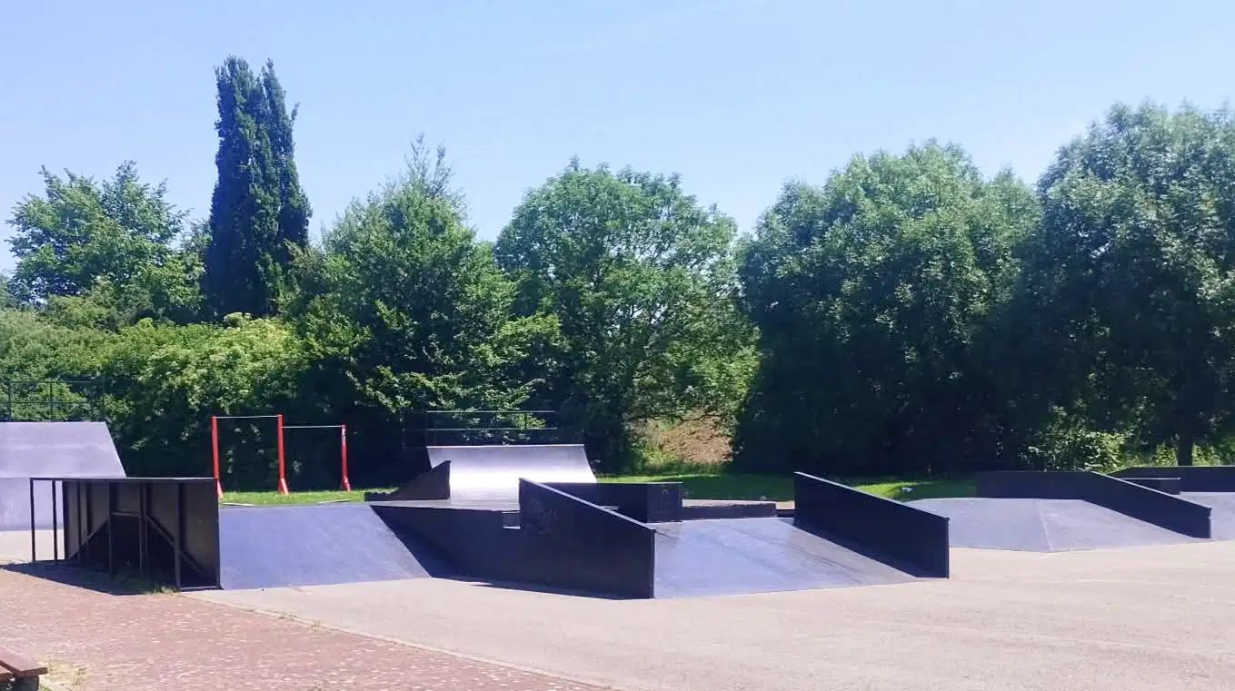 Skatepark Lipník nad Bečvou – zážitkové areály, Lipník nad Bečvou