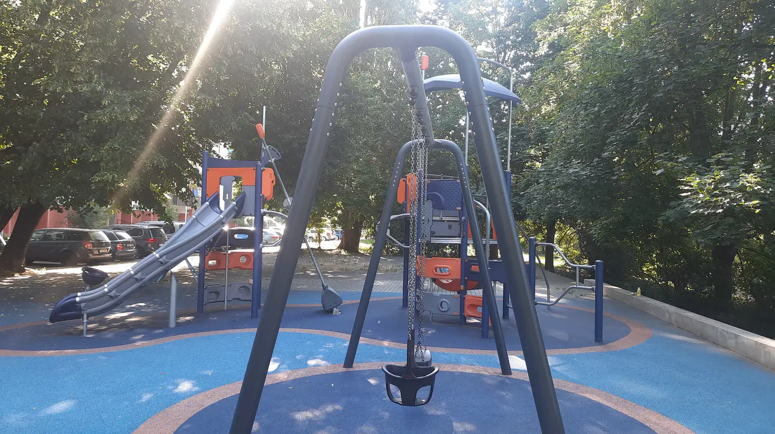 Hřiště u Polikliniky – dětská hřiště a herny, Brno