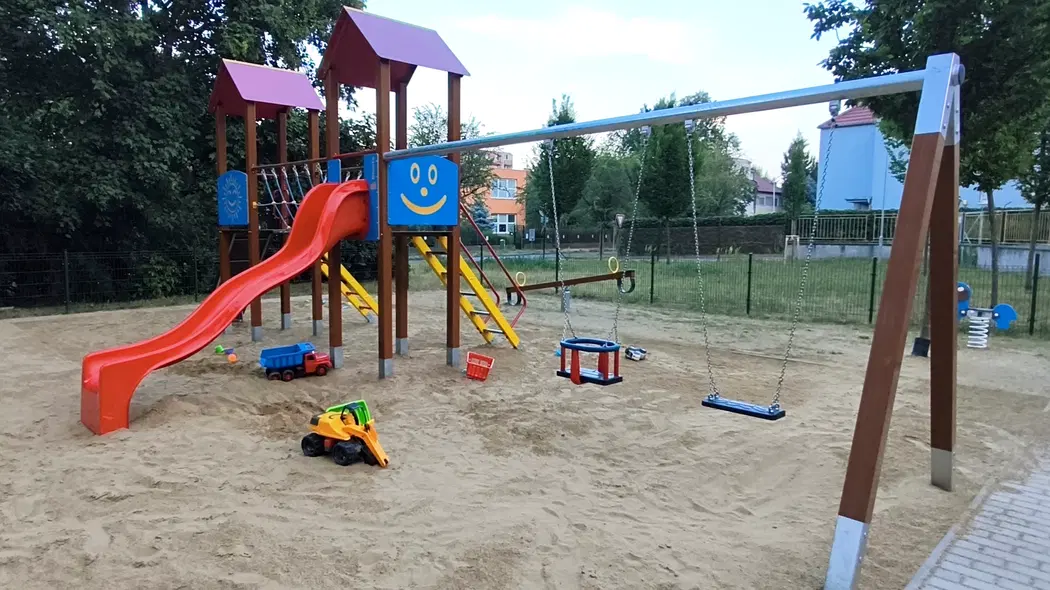 Dětské hřiště Rumunská – dětská hřiště a herny, Prostějov
