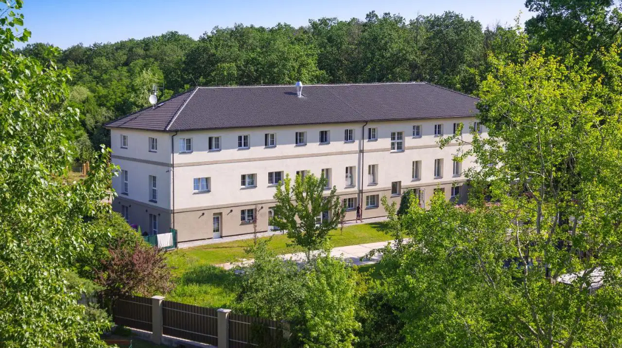Penzion Lesni – penzion, Milovice