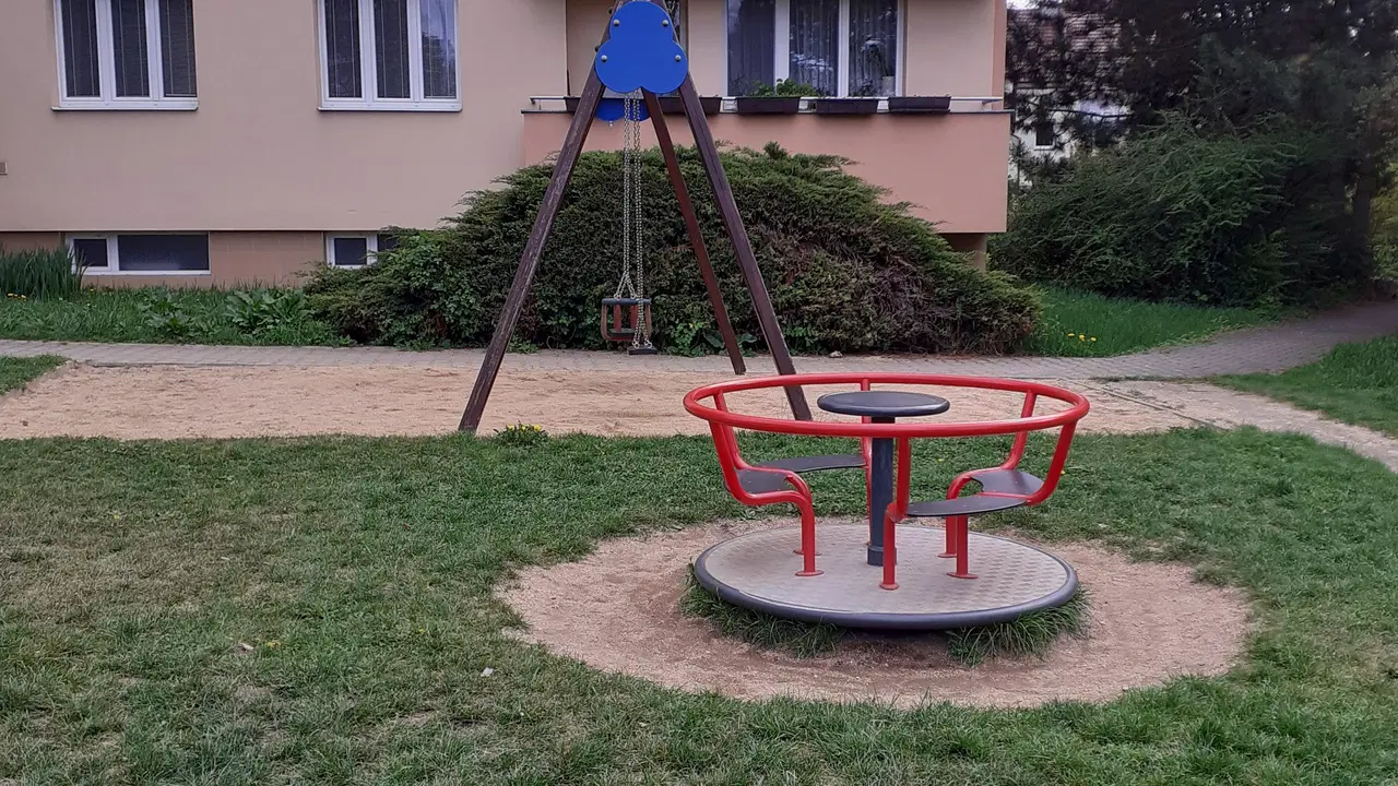 Hřiště Seifertova – dětská hřiště a herny, Brno