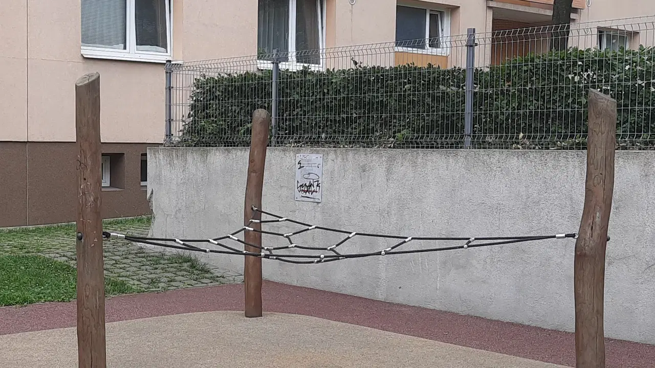 Dětská hřiště Dalimilova – dětská hřiště a herny, Brno