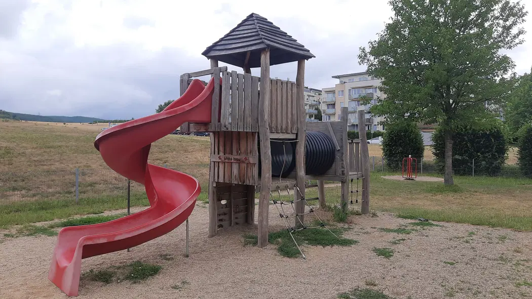 Dětské hřiště Halda – dětská hřiště a herny, Brno