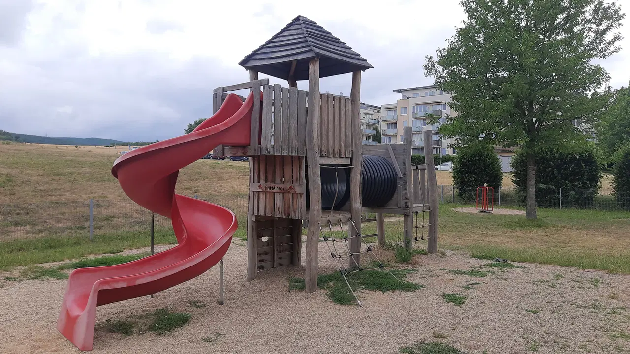 Dětské hřiště Halda – dětská hřiště a herny, Brno