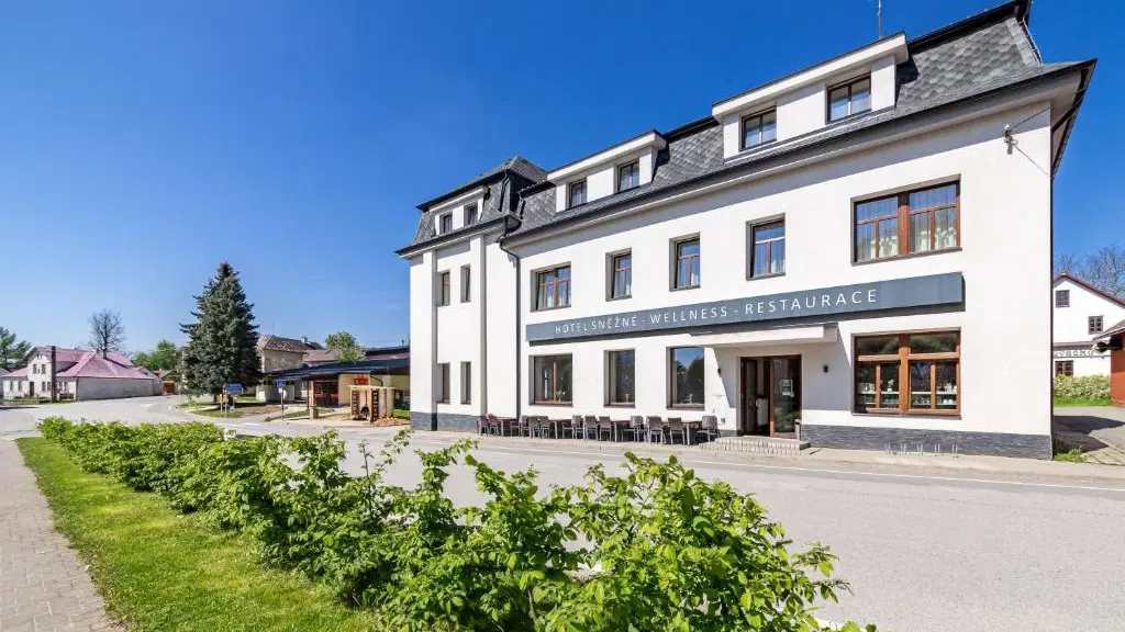 Hotel Sněžné – hotel, Sněžné