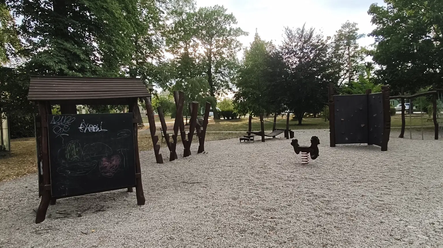 Dětské multifunkční hřiště – dětská hřiště a herny, Smržice