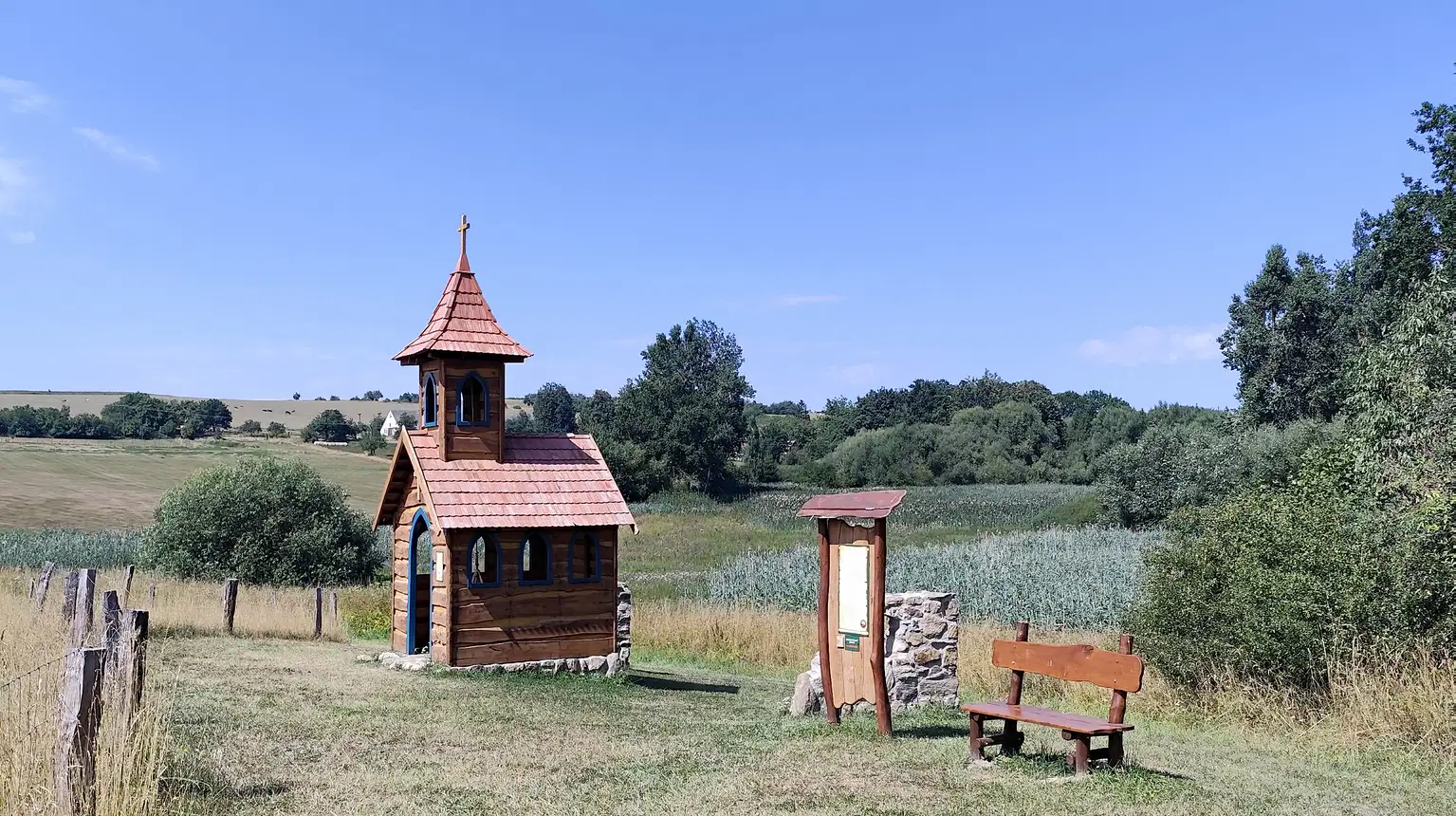 Stezka Via Mariana – naučné stezky, Štěměchy