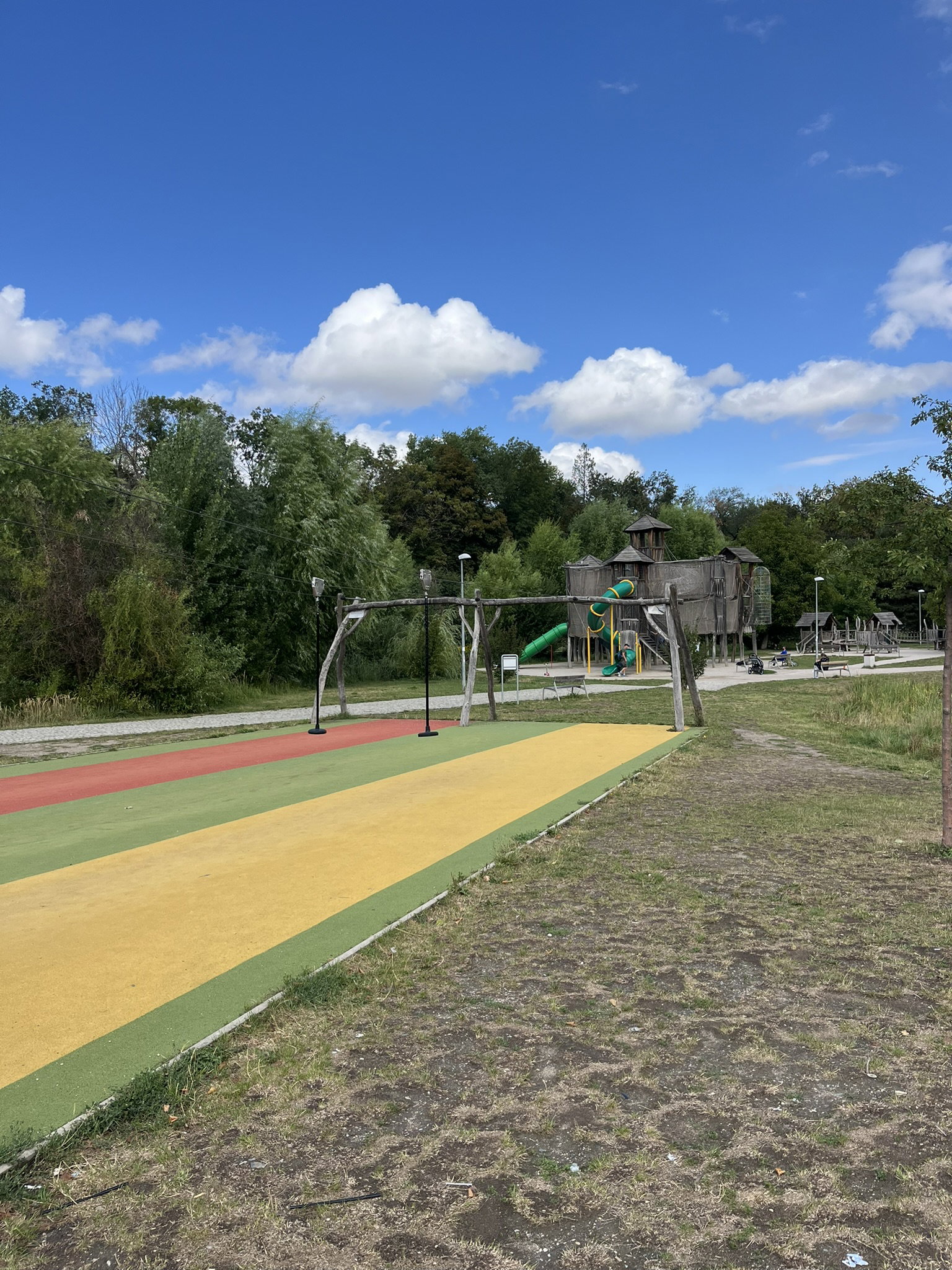 Park Zahrádky – dětská hřiště a herny, Praha – fotka 5