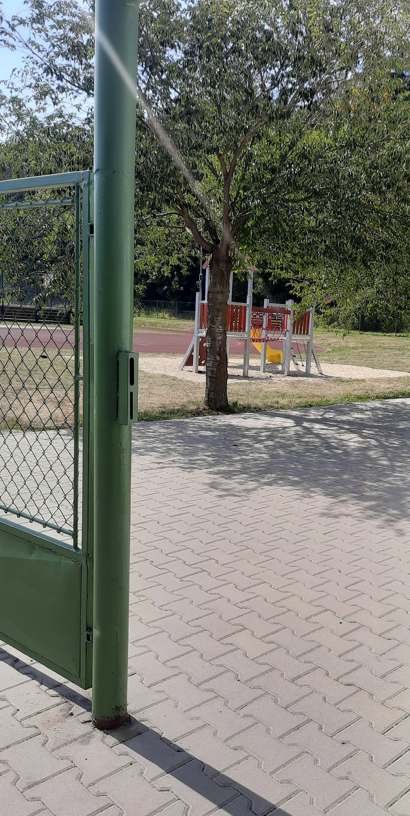 Sportovní areál na Dlouhé – sportoviště, Březová nad Svitavou – fotka 3