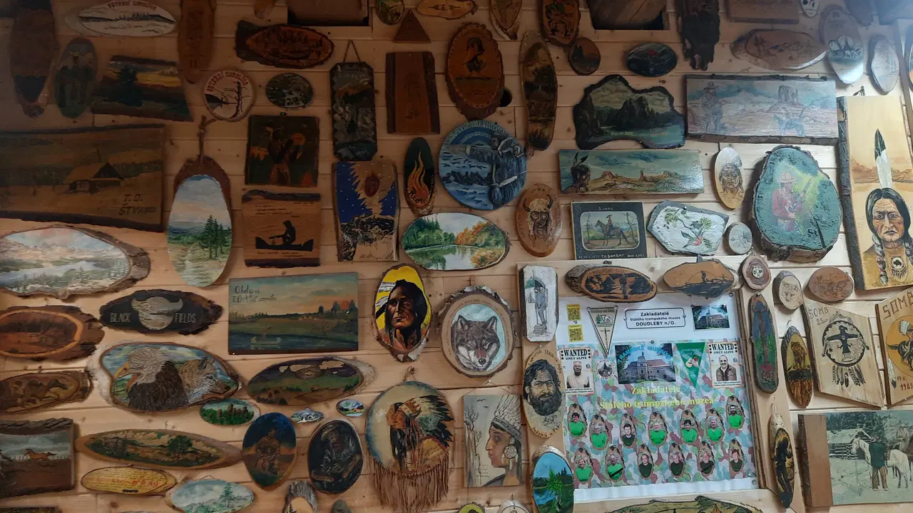 Muzeum přírodovědy a venkova; Muzeum trampingu – muzea, Doudleby nad Orlicí
