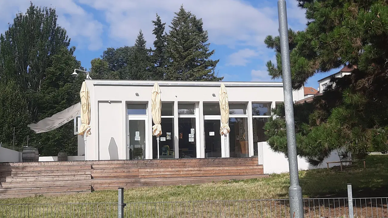Café Zahrádky – dětská hřiště a herny, Brno