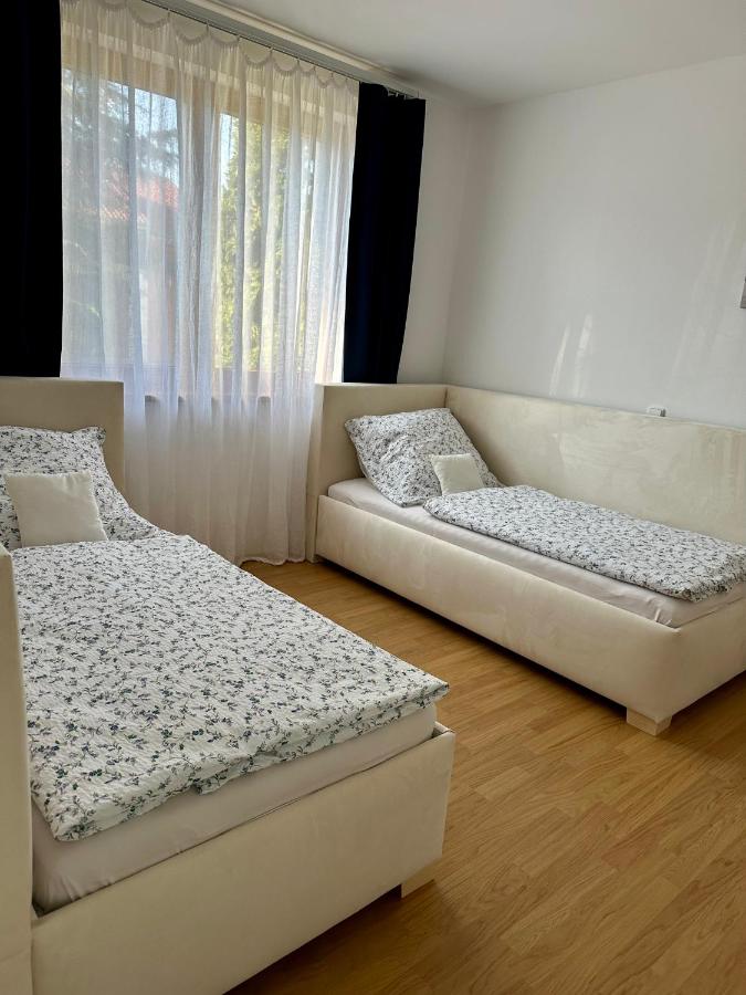 Ubytování u Hraničního zámečku – vily a rezidence, Břeclav – fotka 6