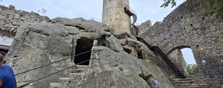 Hrad Frýdštejn – hrady, zámky, zříceniny, Frýdštejn
