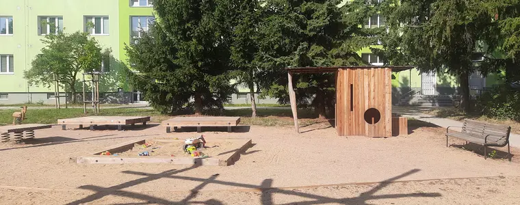 Dětské hřiště Mánesova – dětská hřiště a herny, Brno