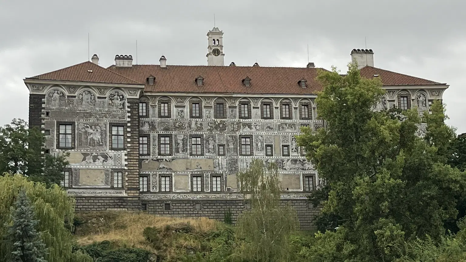 Zámek Nelahozeves – hrady, zámky, zříceniny, Nelahozeves