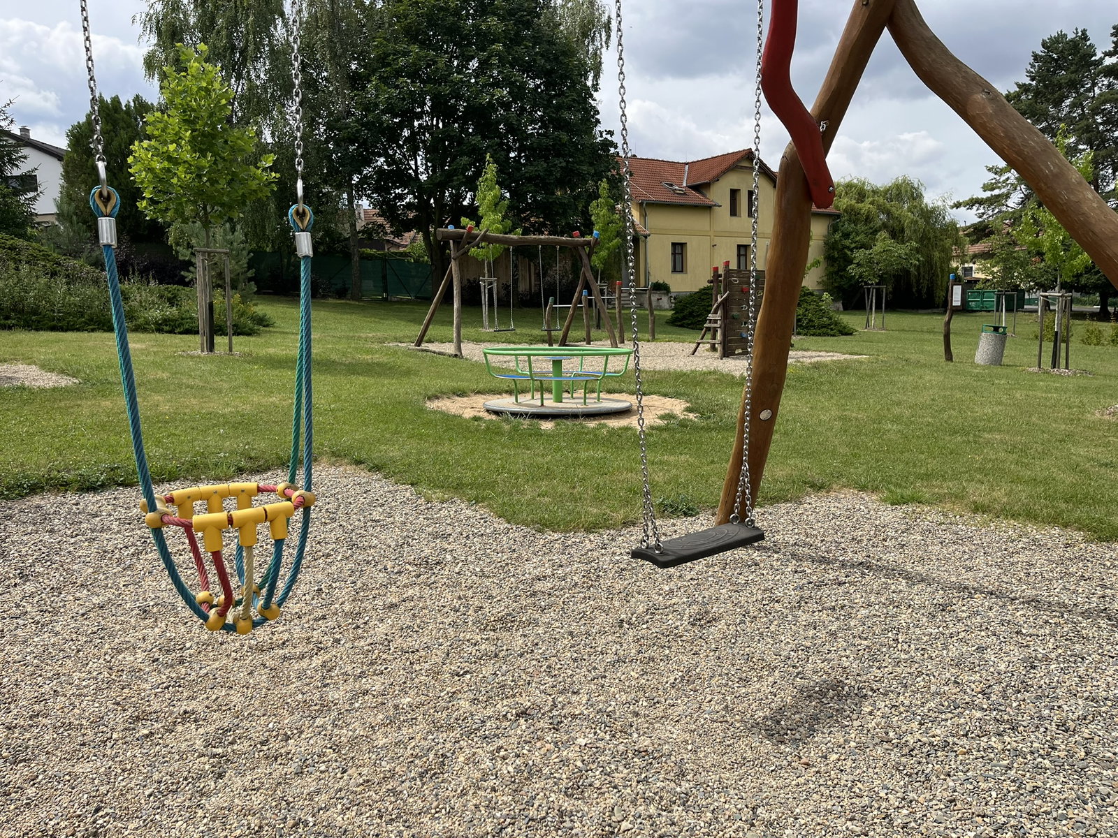 Dětské hřiště Veltěžská ve Zdibech – dětská hřiště a herny, Zdiby – fotka 5