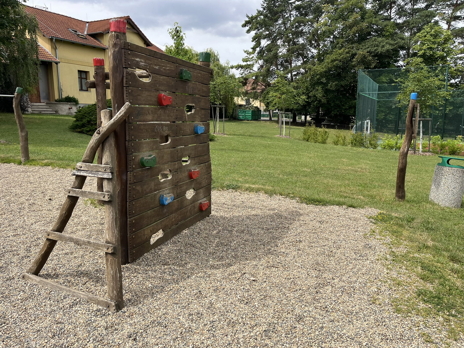 Dětské hřiště Veltěžská ve Zdibech – dětská hřiště a herny, Zdiby – fotka 8