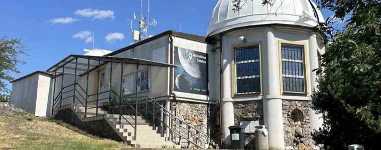Hvězdárna Ďáblice – science centra a planetária, Zdiby