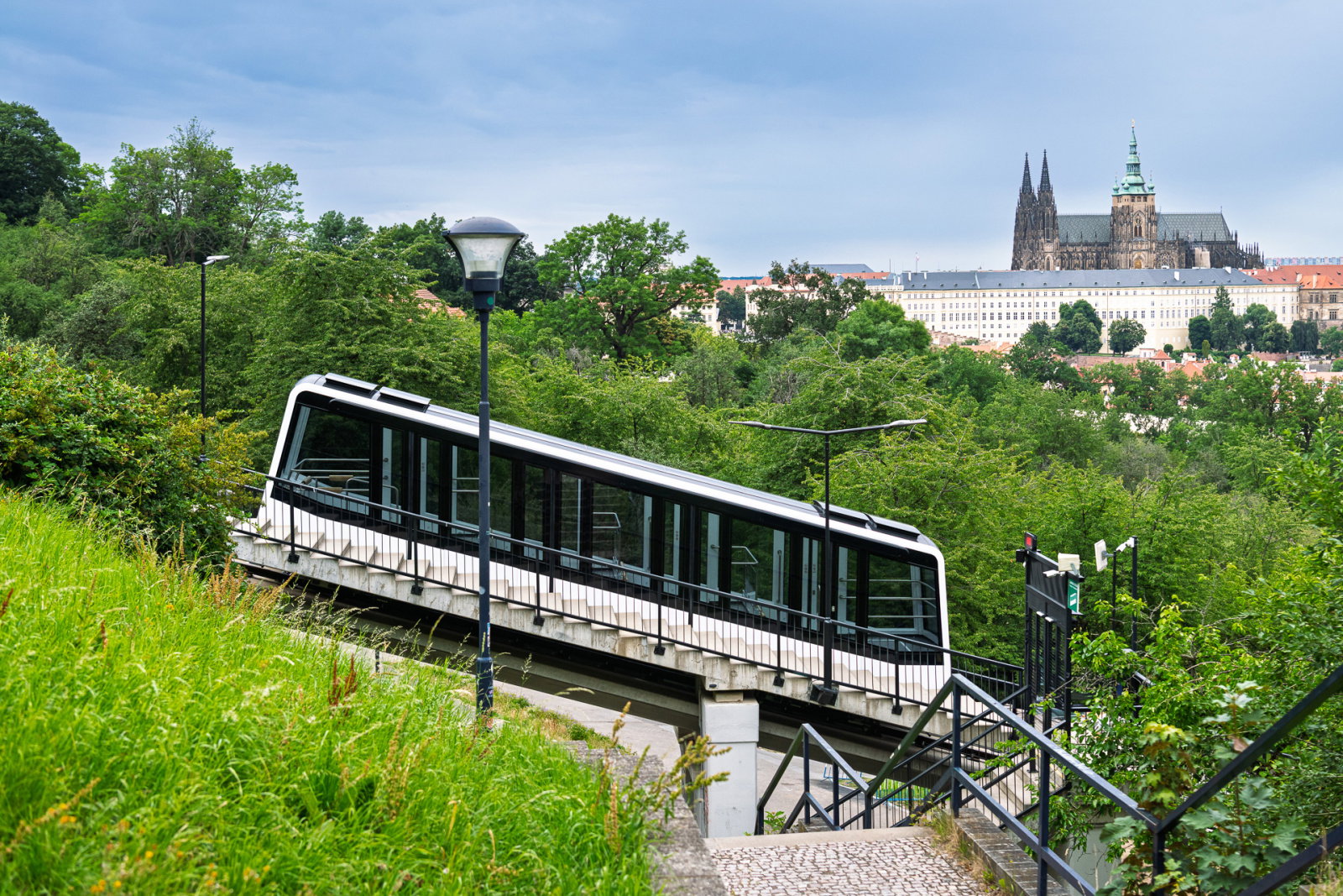 Lanovka na Petřín – zážitkové areály, Praha