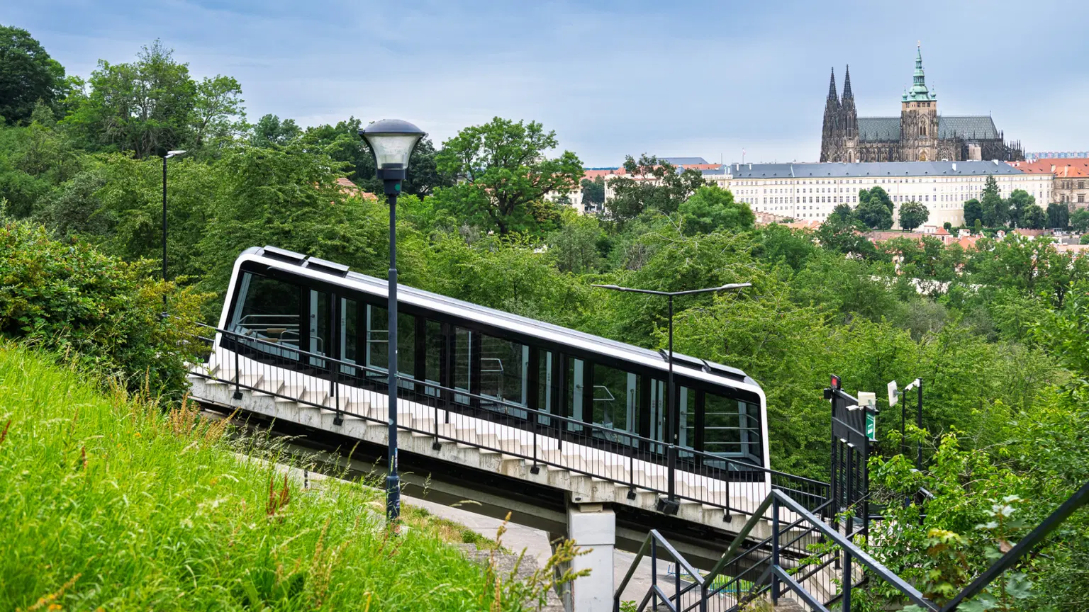 Lanovka na Petřín – zážitkové areály, Praha