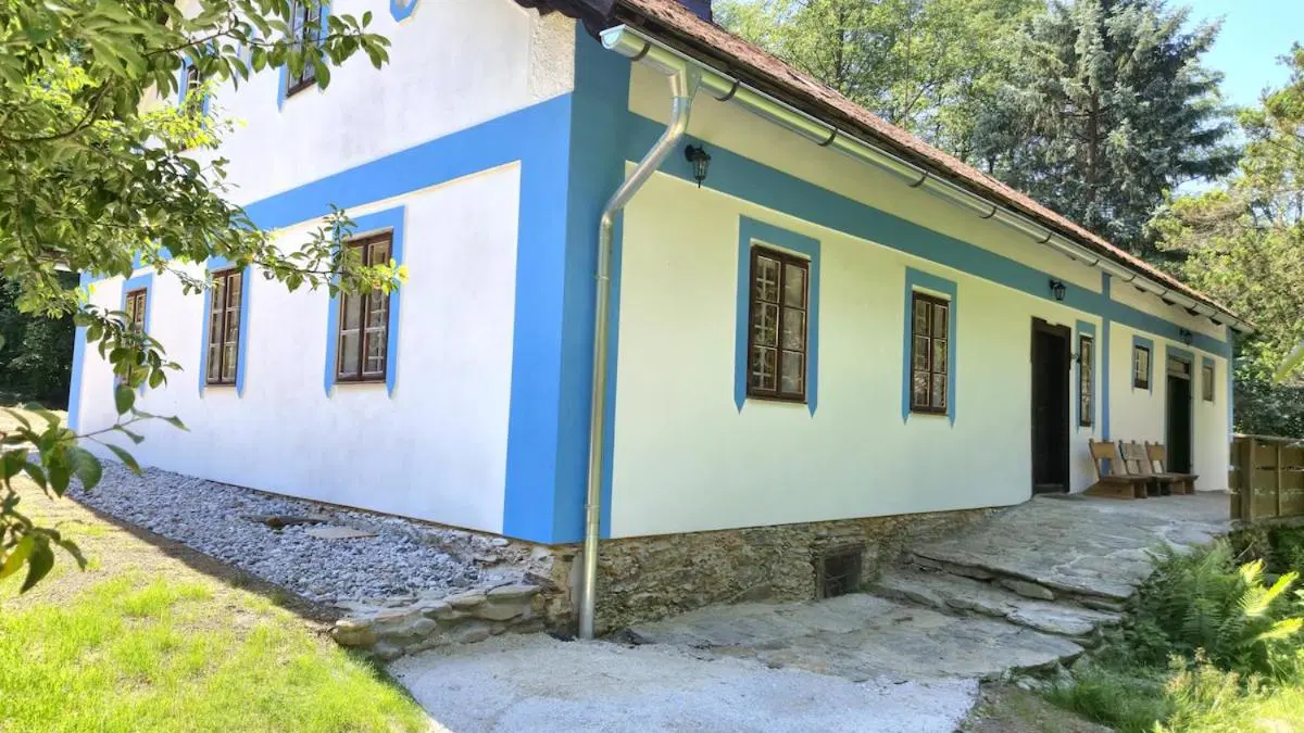 Hrabětův Dvůr – chata/Chalupa, Dešenice