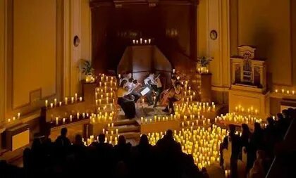 Vánoční koncert – divadlo, Hudba a Kino, Plzeň – fotka 2